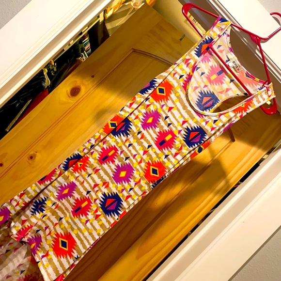 High low dress. Medium. - Picture 1 of 6